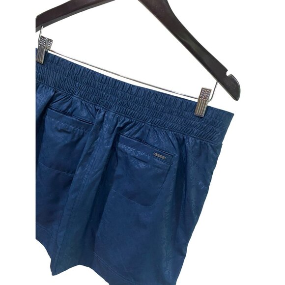ORVIS Travel Skort Embossed Blue Print Shattered Glass Sz M - Picture 5 of 8